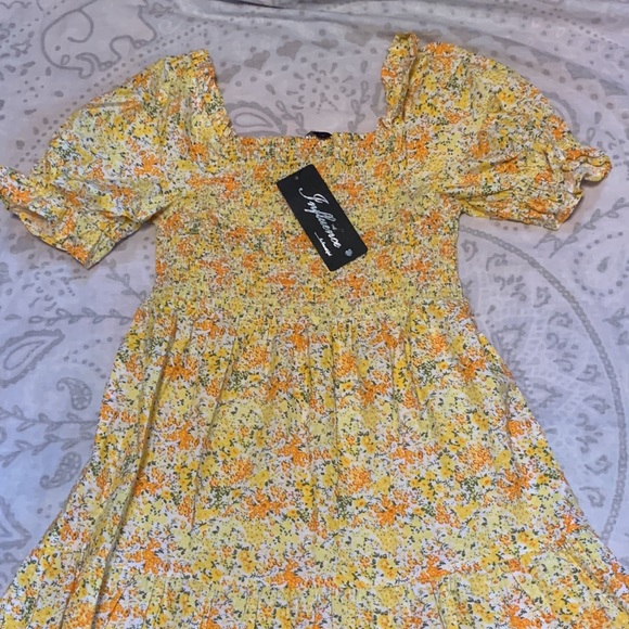NWT ASOS Influence Floral Tiered Smock Dress Yellow Sz 10 - Picture 4 of 10